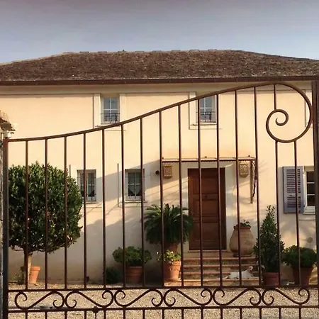 La Casale Bed & Breakfast